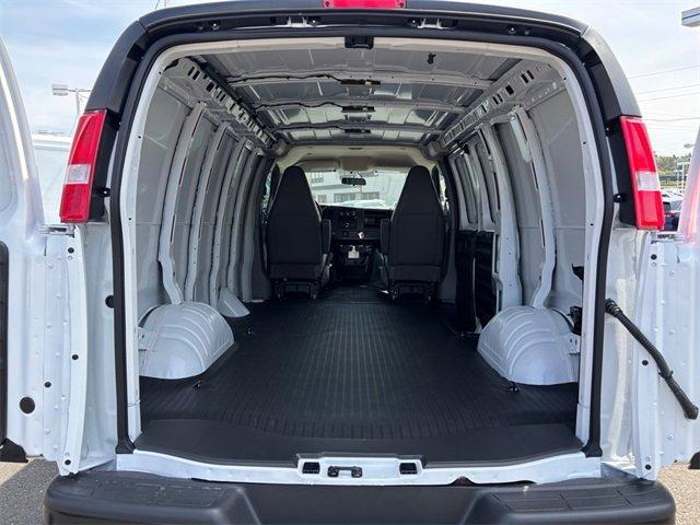 Photo of 2025 Summit White Chevrolet Express 2500