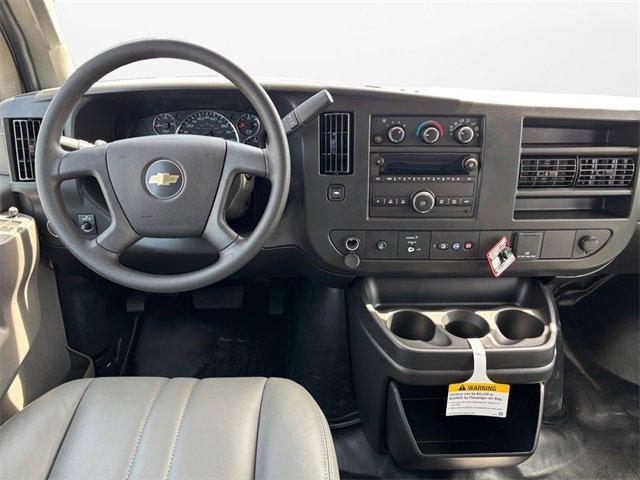 Photo of 2025 Summit White Chevrolet Express 2500