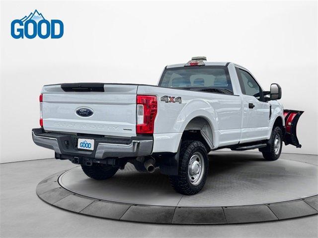 Photo of 2019 Oxford White Ford F-350