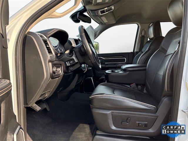 Photo of 2024 Bright White Clearcoat RAM 2500