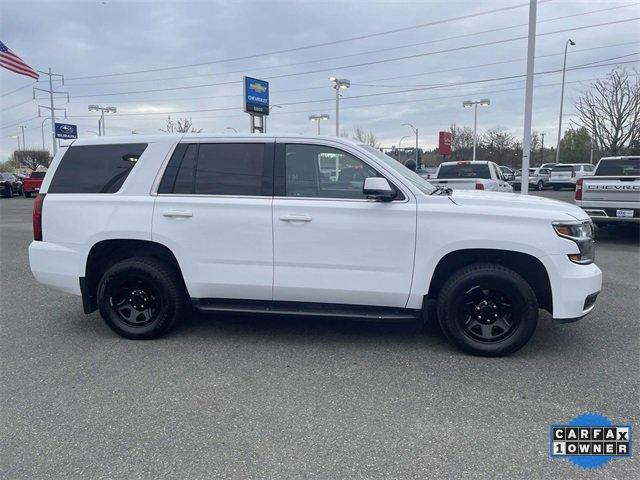 Photo of 2018 Summit White Chevrolet Tahoe