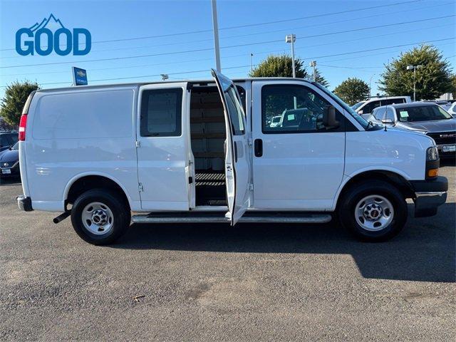 Photo of 2023 Summit White GMC Savana 2500