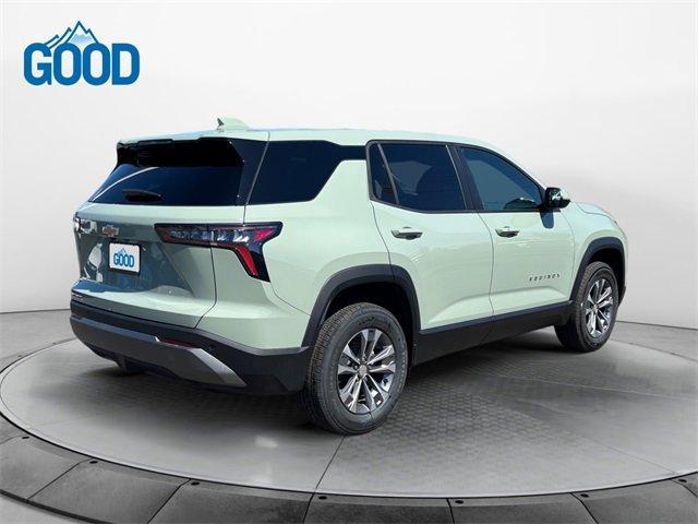 Photo of 2026 Green Chevrolet Equinox