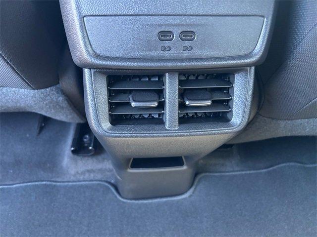 Photo of 2026 Green Chevrolet Equinox