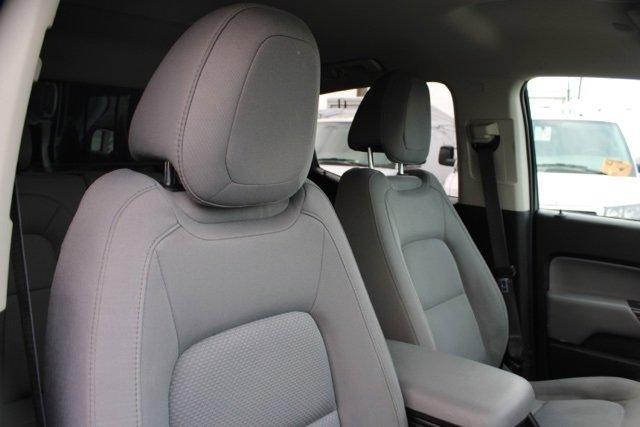Photo of 2019 Summit White Chevrolet Colorado