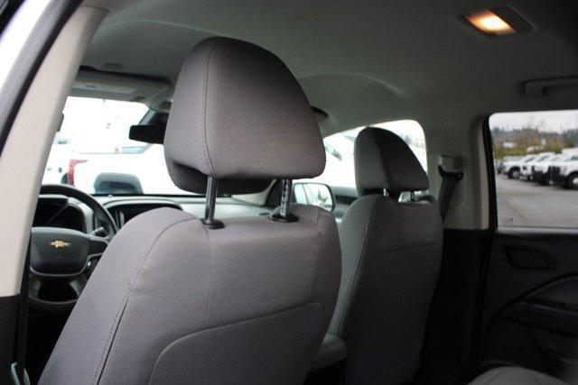 Photo of 2019 Summit White Chevrolet Colorado