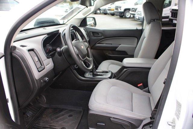 Photo of 2019 Summit White Chevrolet Colorado