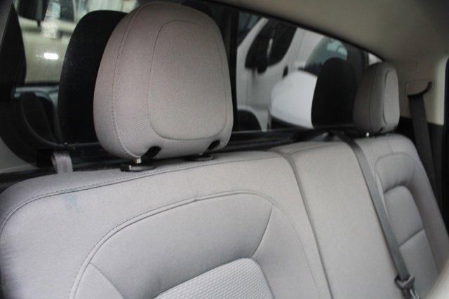 Photo of 2019 Summit White Chevrolet Colorado