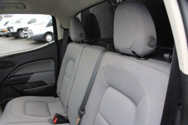 Photo of 2019 Summit White Chevrolet Colorado