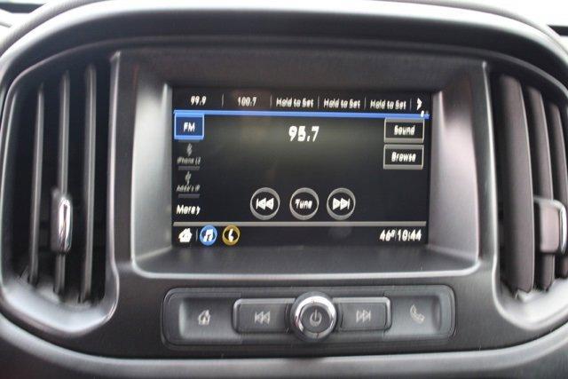Photo of 2019 Summit White Chevrolet Colorado