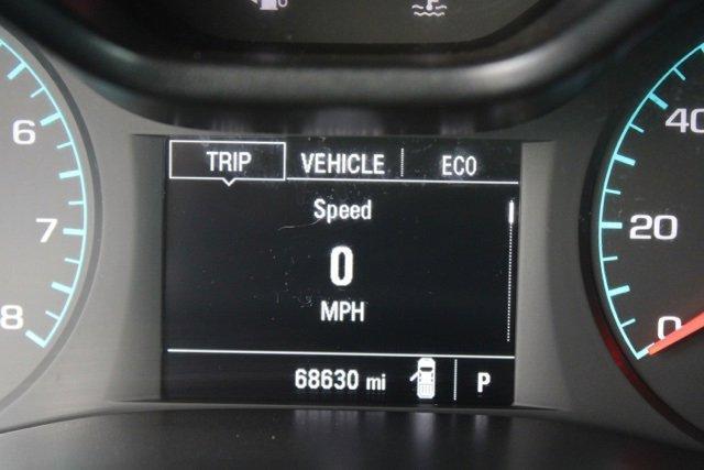 Photo of 2019 Summit White Chevrolet Colorado