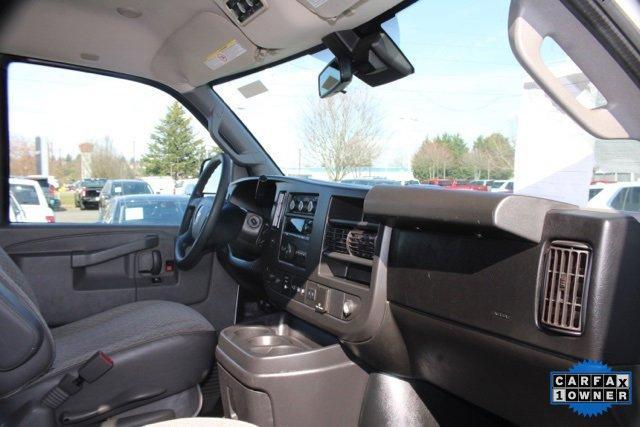 Photo of 2019 Summit White Chevrolet Express 3500