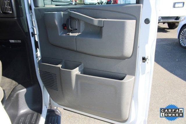 Photo of 2019 Summit White Chevrolet Express 3500
