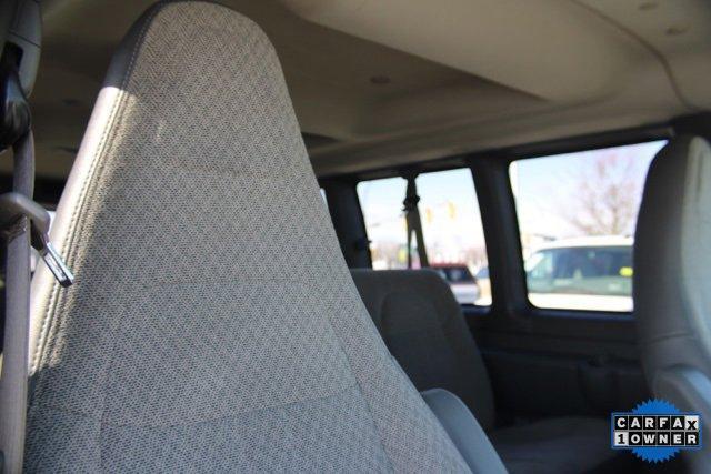 Photo of 2019 Summit White Chevrolet Express 3500
