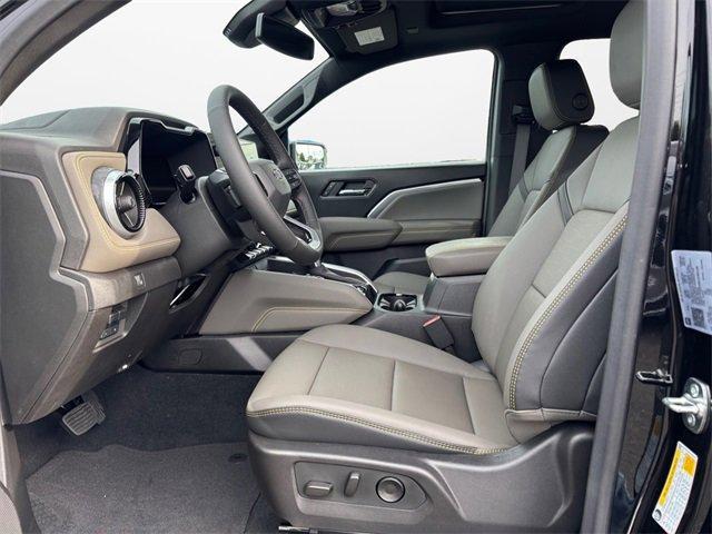 Photo of 2025 Black Chevrolet Colorado