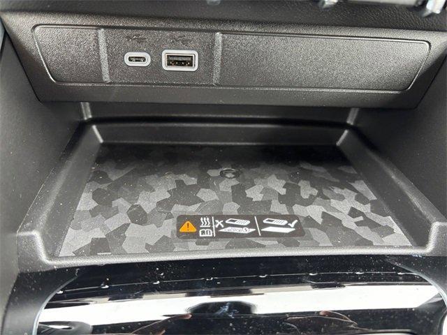 Photo of 2025 Black Chevrolet Colorado