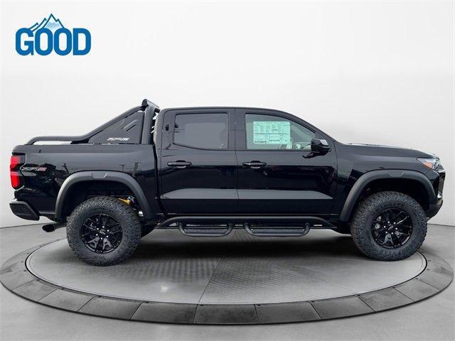 Photo of 2025 Black Chevrolet Colorado