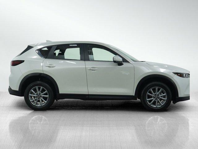 Photo of 2023 Rhodium White Metallic Mazda CX-5