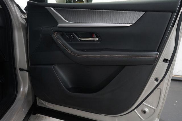 Photo of 2024 Platinum Quartz Mazda CX-90
