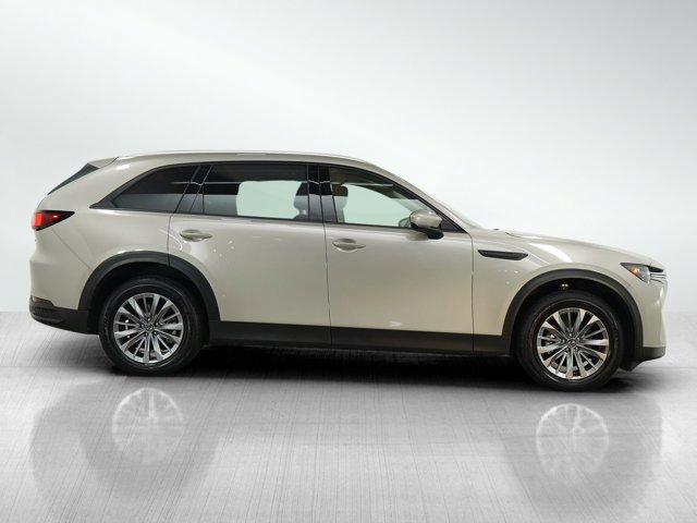 Photo of 2024 Platinum Quartz Mazda CX-90