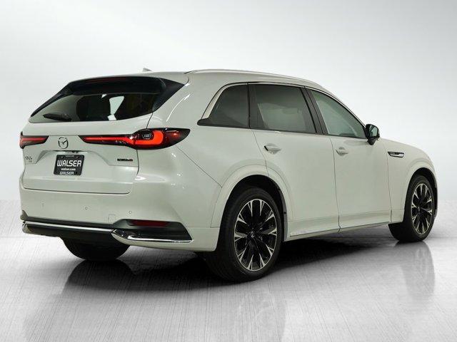 Photo of 2024 Rhodium White Premium Mazda CX-90