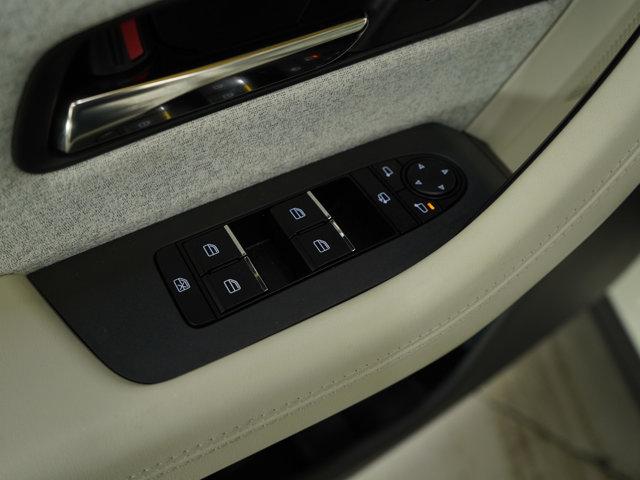 Photo of 2024 Rhodium White Premium Mazda CX-90