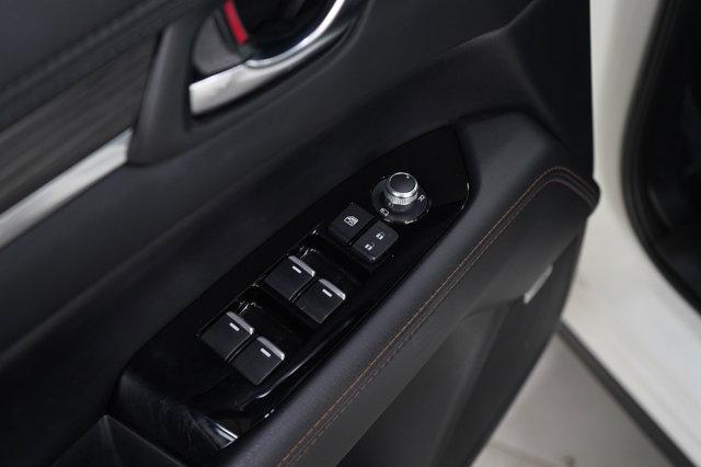 Photo of 2022 Snowflake White Pearl Mica Mazda CX-5