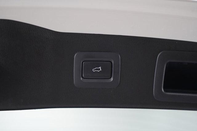 Photo of 2022 Snowflake White Pearl Mica Mazda CX-5