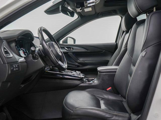 Photo of 2022 Snowflake White Pearl Mica Mazda CX-9