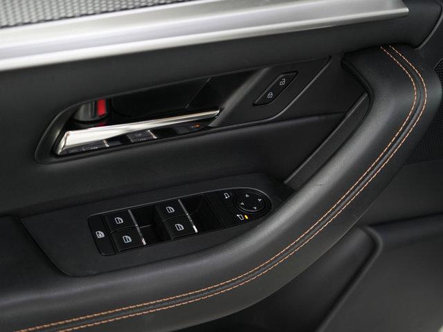 Photo of 2025 Rhodium White Premium Mazda CX-70