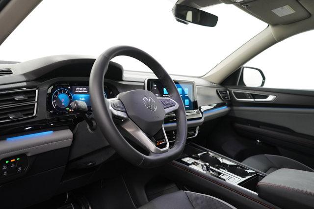 Photo of 2024 Gray Volkswagen Atlas