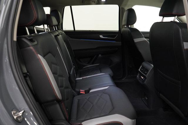 Photo of 2024 Gray Volkswagen Atlas