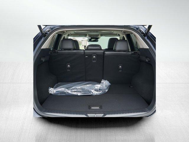 Photo of 2025 White Mazda CX-5