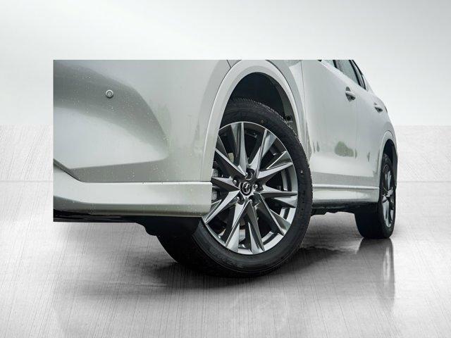 Photo of 2025 White Mazda CX-5