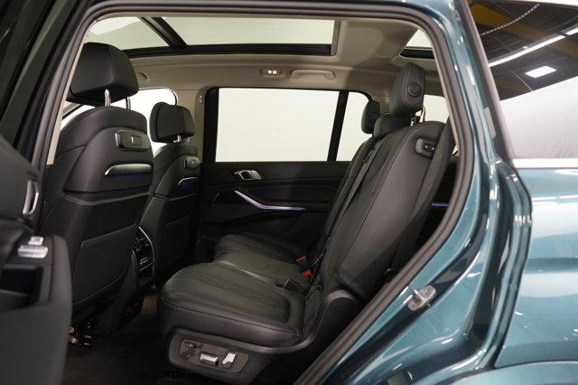 Photo of 2023 Blue Ridge Mountain Metallic BMW X7