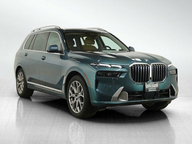 Photo of 2023 Blue Ridge Mountain Metallic BMW X7