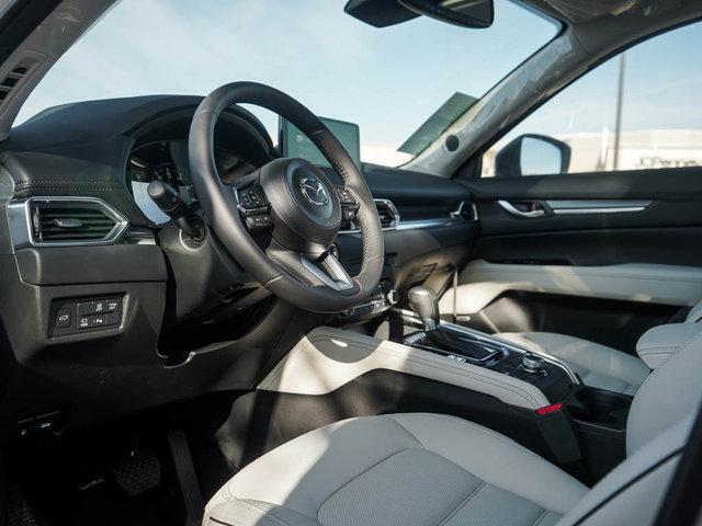 Photo of 2025 White Mazda CX-5