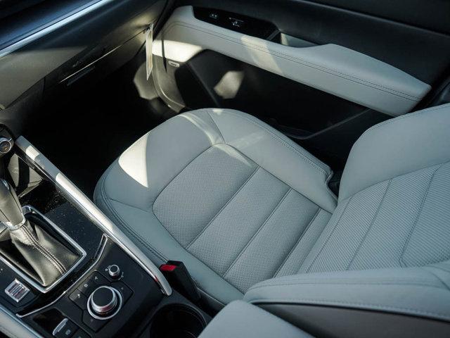 Photo of 2025 White Mazda CX-5