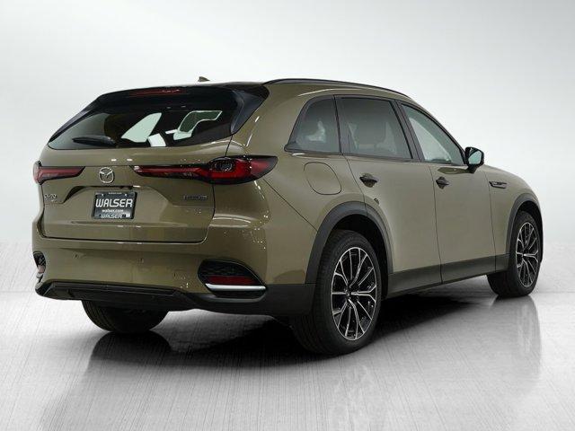 Photo of 2025 Zircon Sand Metallic Mazda CX-70 PHEV