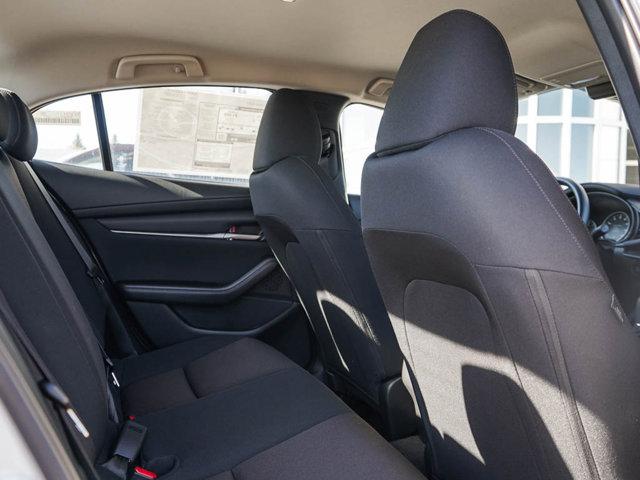 Photo of 2025 White Mazda Mazda3