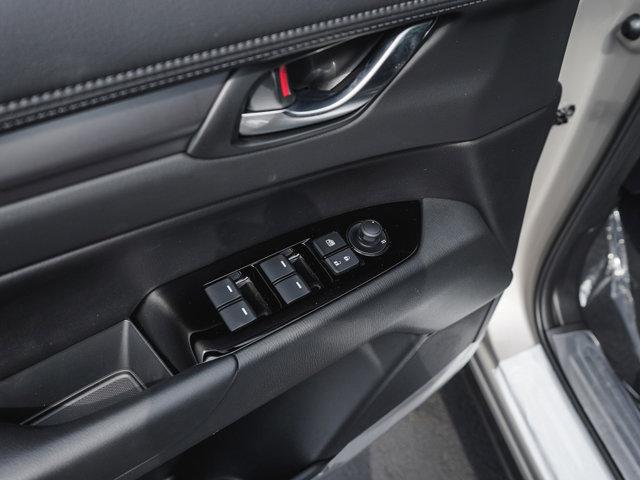 Photo of 2025 Gray Mazda CX-5