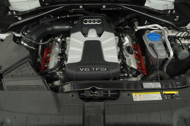 Photo of 2014 Silver Audi SQ5