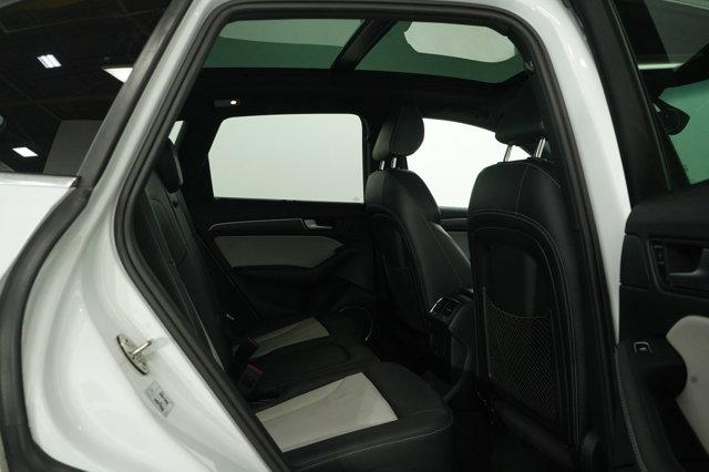 Photo of 2014 Silver Audi SQ5