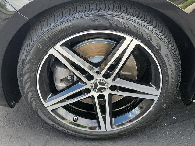 Photo of 2021 Night Black Mercedes-Benz A-Class