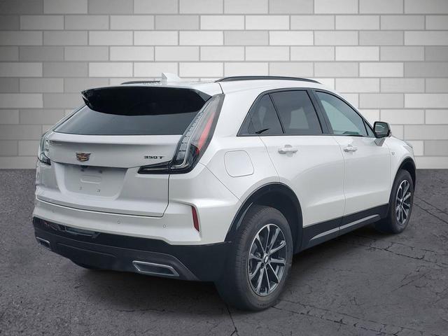 Photo of 2025 Crystal White Tricoat Cadillac XT4