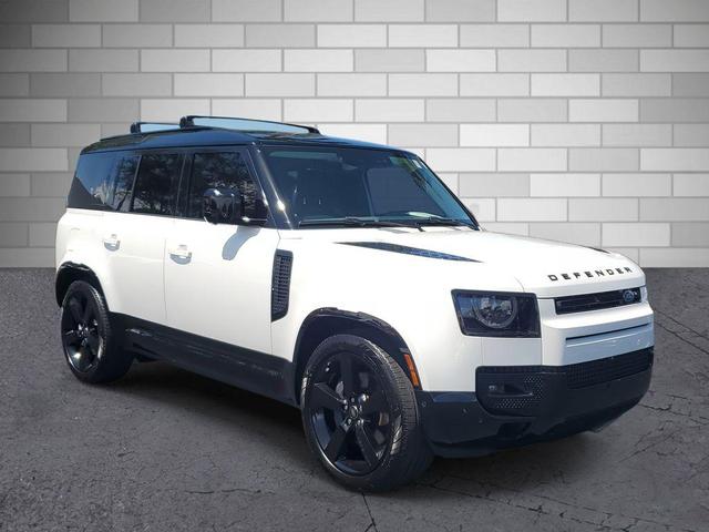 Photo of 2024 Fuji White Land Rover Defender