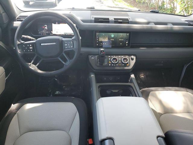 Photo of 2024 Fuji White Land Rover Defender