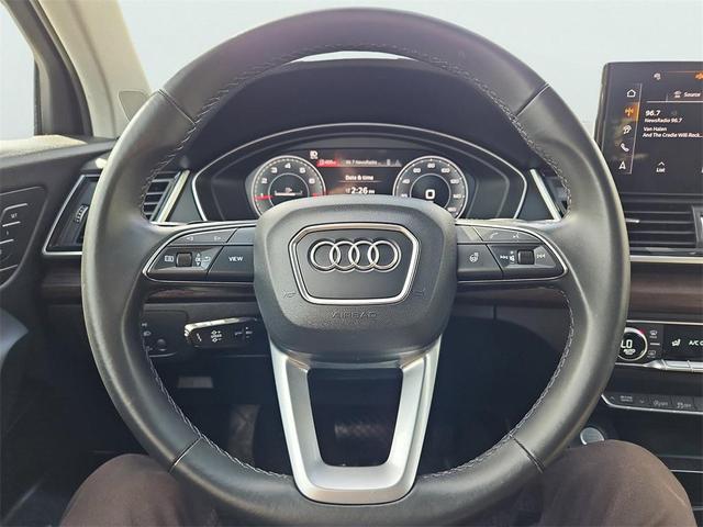 Photo of 2025 Florett Silver Metallic Audi Q5