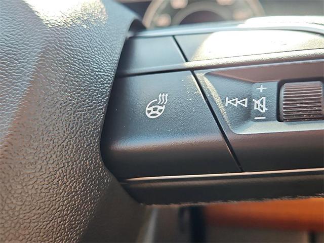 Photo of 2022 Gray Audi Q5