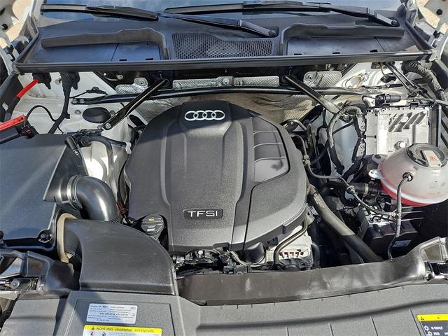 Photo of 2020 Ibis White Audi Q5